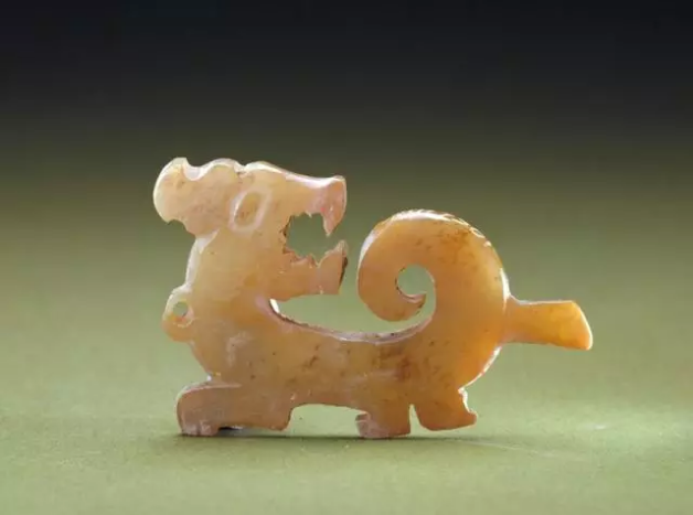 收藏古玉必知道，新時(shí)期時(shí)代至清各時(shí)段古玉鑒賞與分析